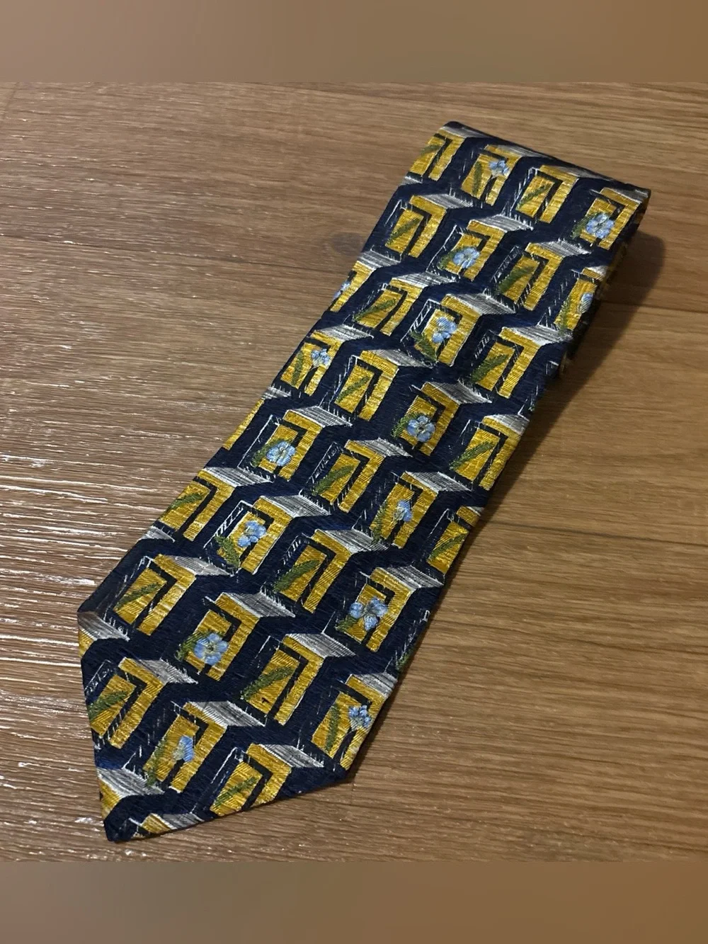 Ermenegildo Zegna Men’s Silk Tie Made In Italy Blue/Gold Geometric Floral Design